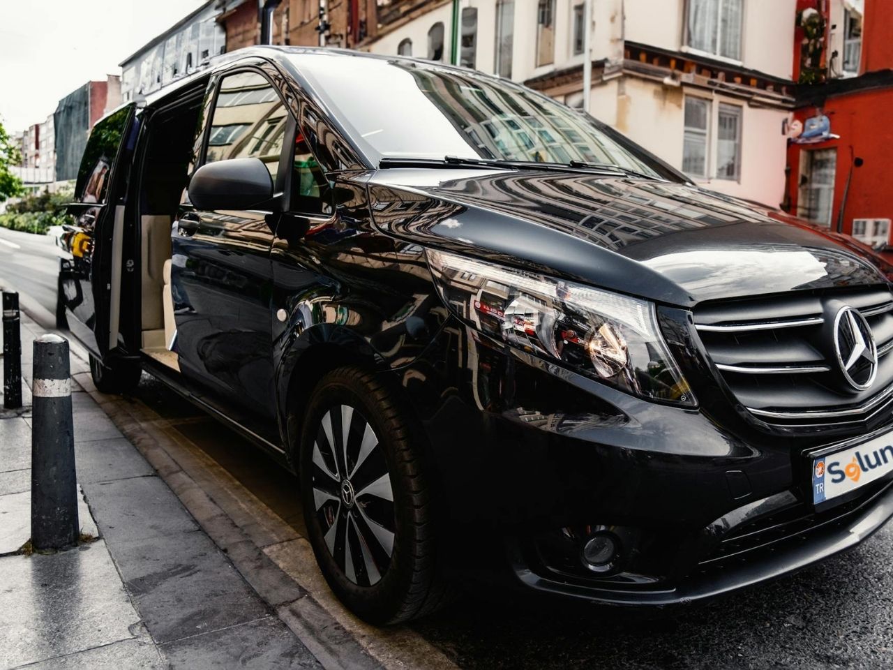 خودرو بنز ۱