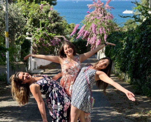 کوچه پس کوچه_های دیدنی تور جزیره